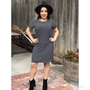 Hollister stripped dress